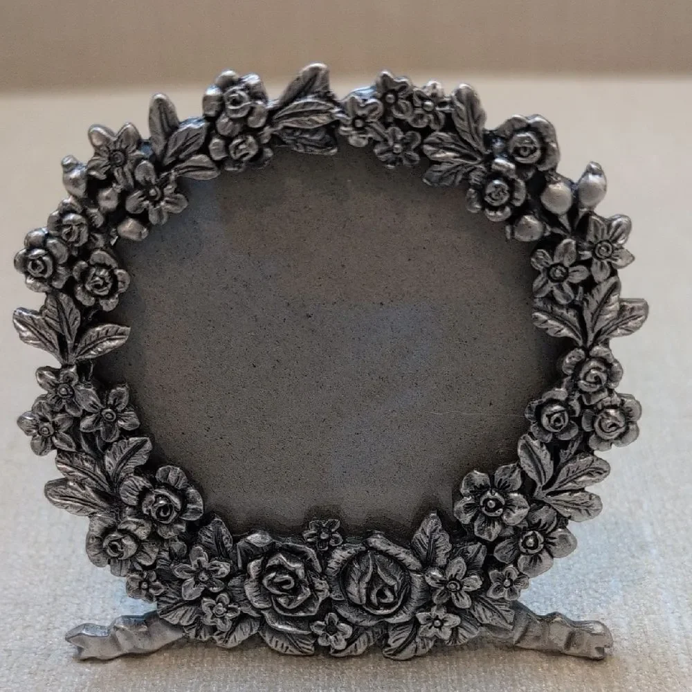 Vintage Floral Pewter Metal Picture Photo Frame